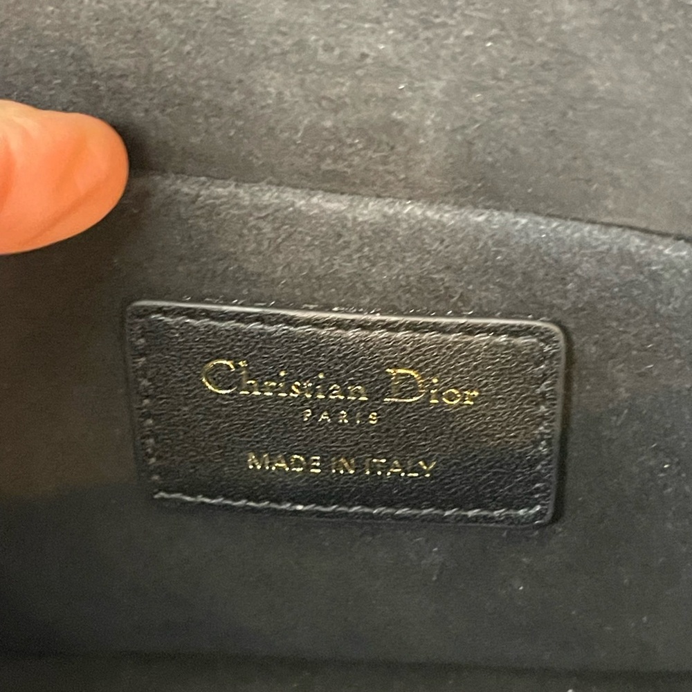Dior travel vanity with removable crossbody strap Full Set EUC - Picture 11 of 13